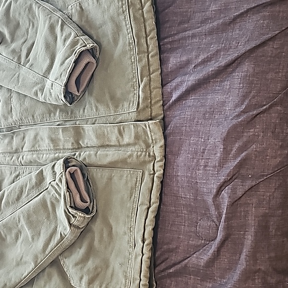 Women's Carhartt Jacket - Picture 4 of 9